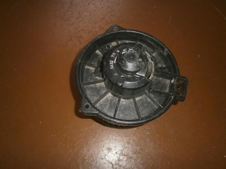 Мотор печки Хонда Рафага в Октябрьском 61034